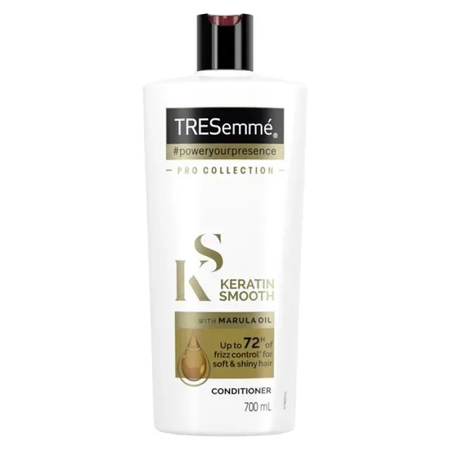 شامپو نرم کننده ترزمی مدل Keratin Smooth سفید 700 میلی لیتر
